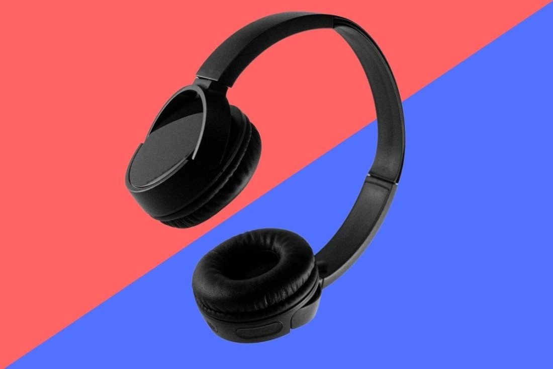 Bluetooth vs  Wireless Headphones  What s the Difference  - 55