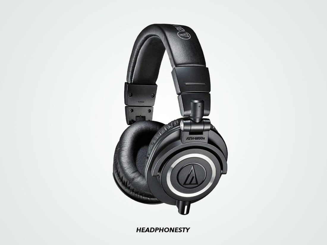 Close look at the Audio-Technica ATH-M50X. (From: Amazon)