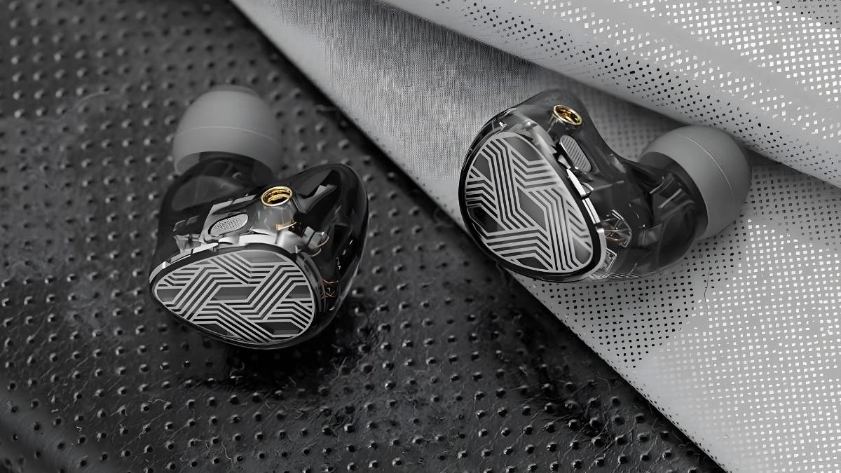 FiiO just released its new flagship IEMs, the FA19. (From: FiiO)