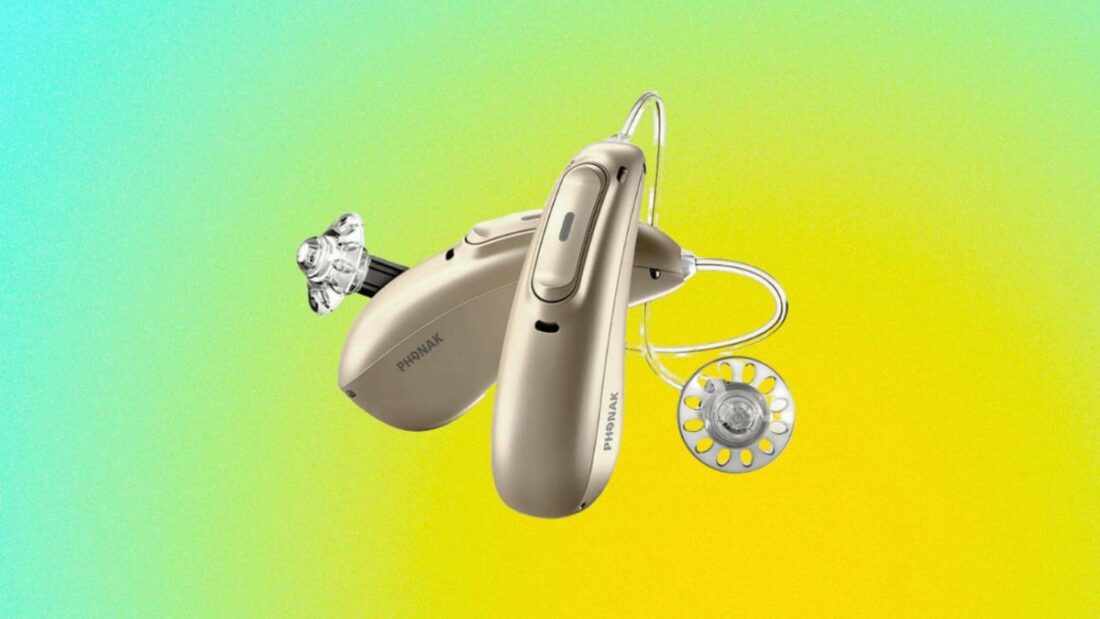 A close look at the Phonak Audéo Lumity hearing aids. (From: Phonak)